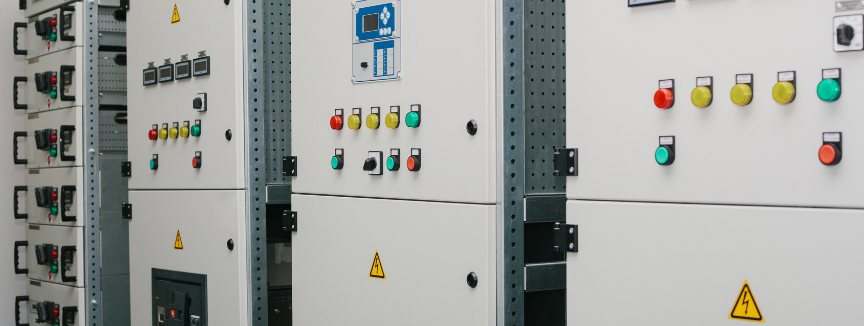 Low-voltage cabinet. Uninterrupted power. Electrical power.